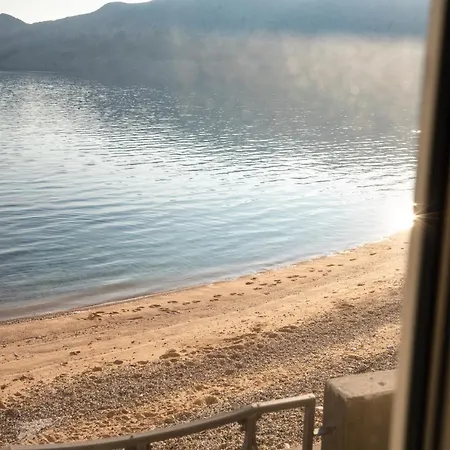 Hemingway On The Sea Apartment *